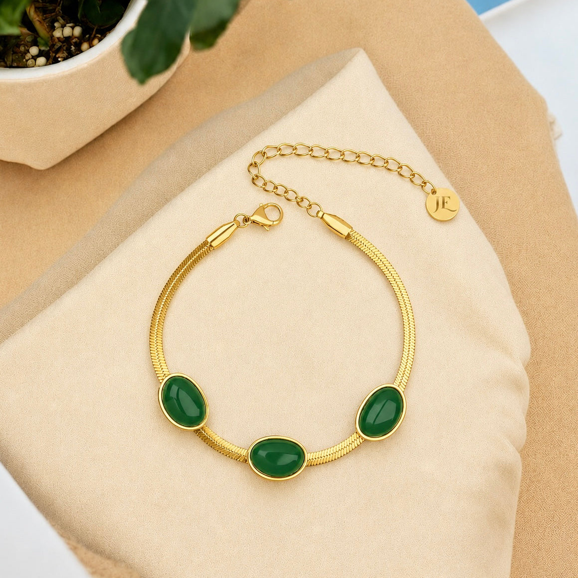 Verdant Glow Bracelet