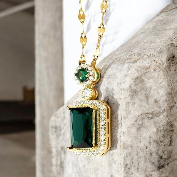 Emerald Radiance Necklace