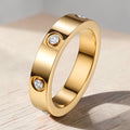 Mia Stud Ring
