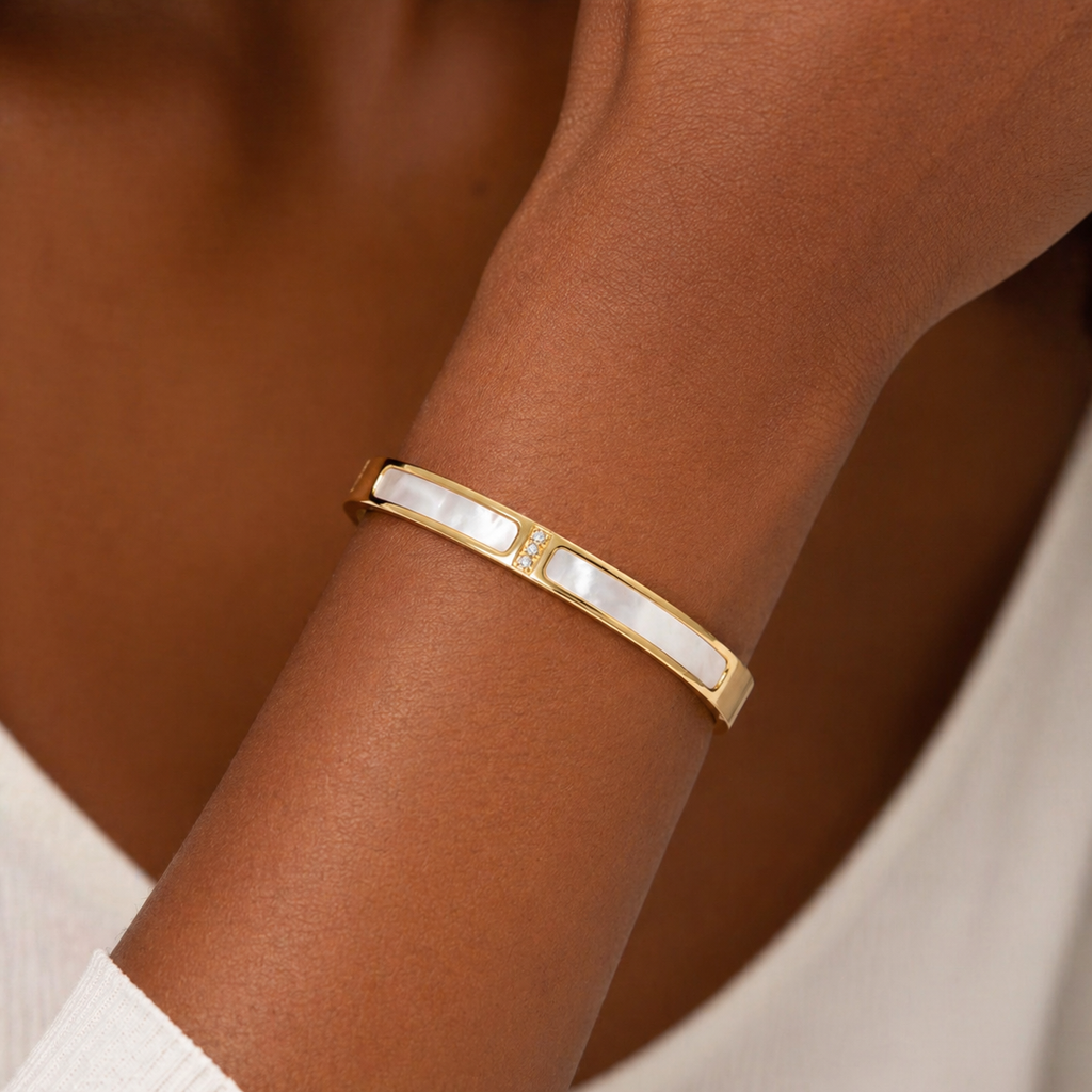 The Pearl Luxe Bangle