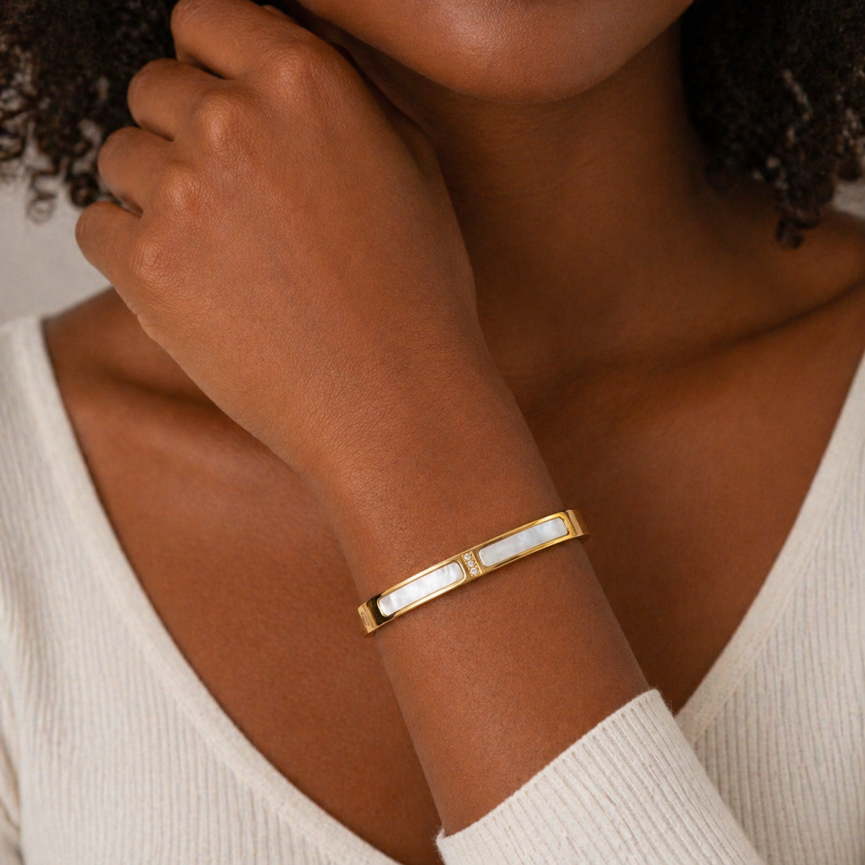 The Pearl Luxe Bangle