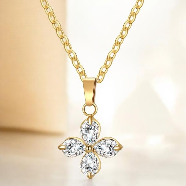 Clover Radiance Necklace