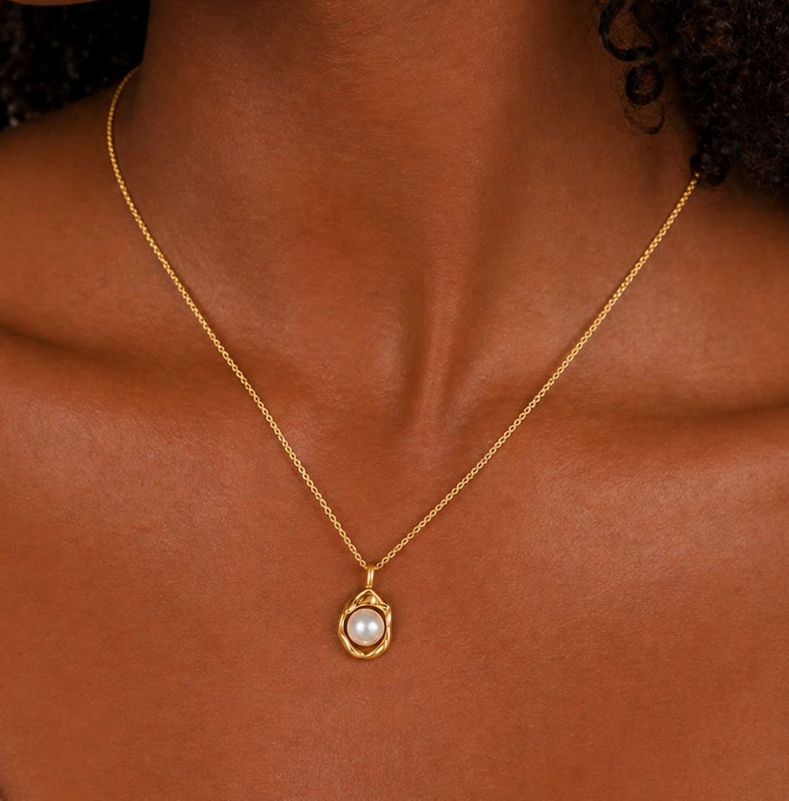 Luna Pearl Pendant