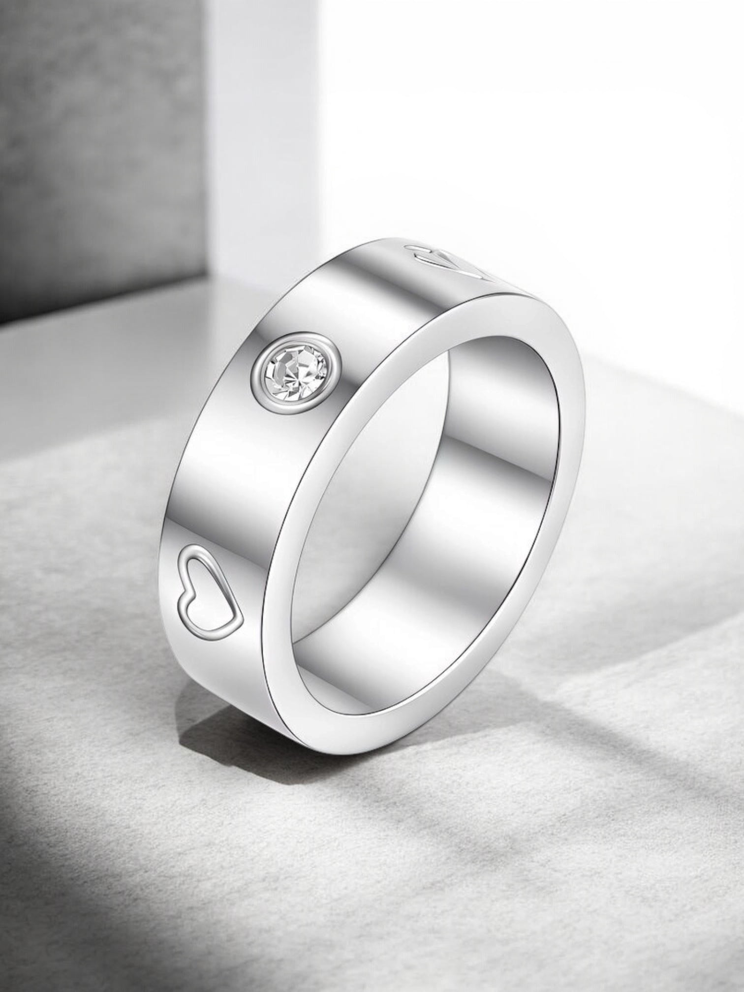 Amour Crystal Ring