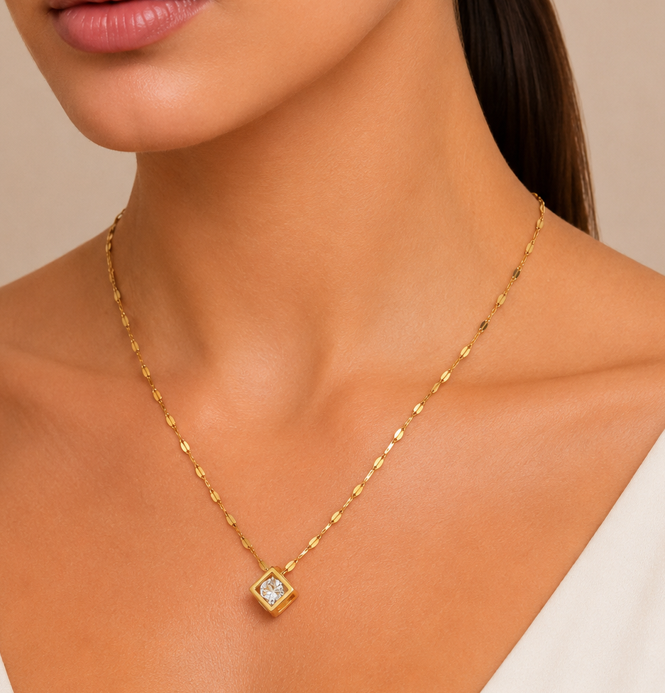 Lumière Cube Necklace